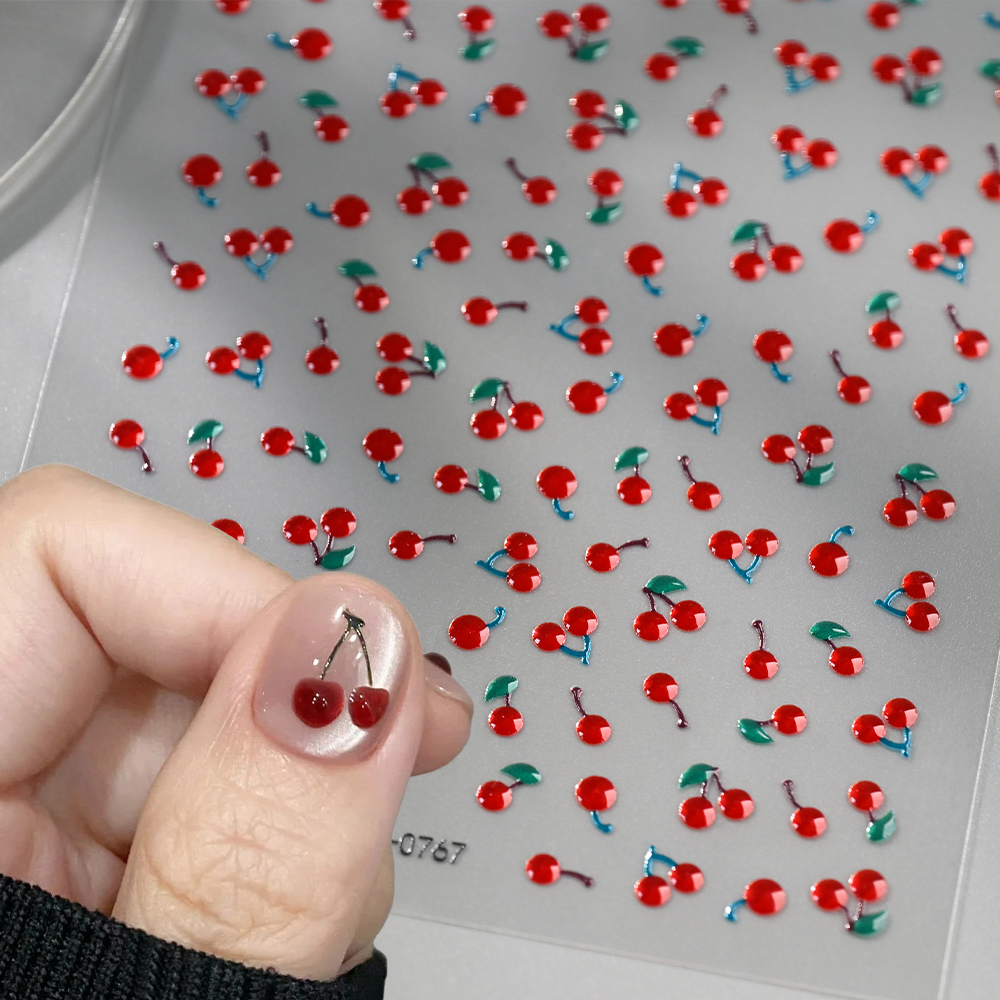1/2Pcs 5D Cute Red Crystal Che - مراجعة Nail Art Red Cherry وسعره