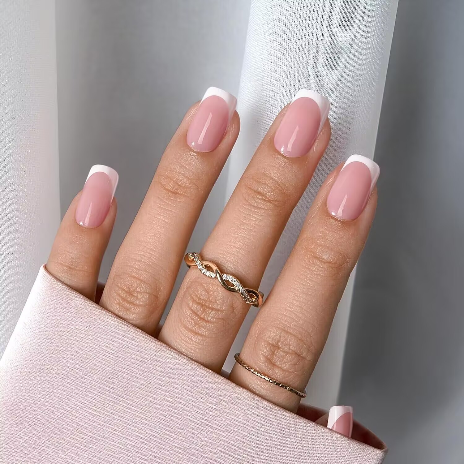24PCS Short Square White Franc - مراجعة Nail Art France وسعره