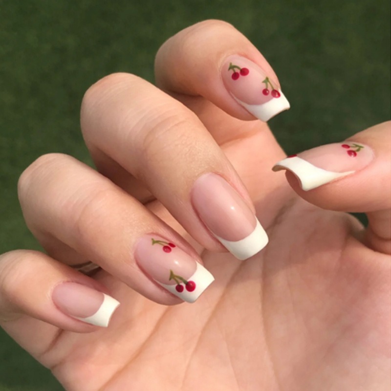 24pcs White French Square Red  - مراجعة Nail Art Red Cherry وسعره