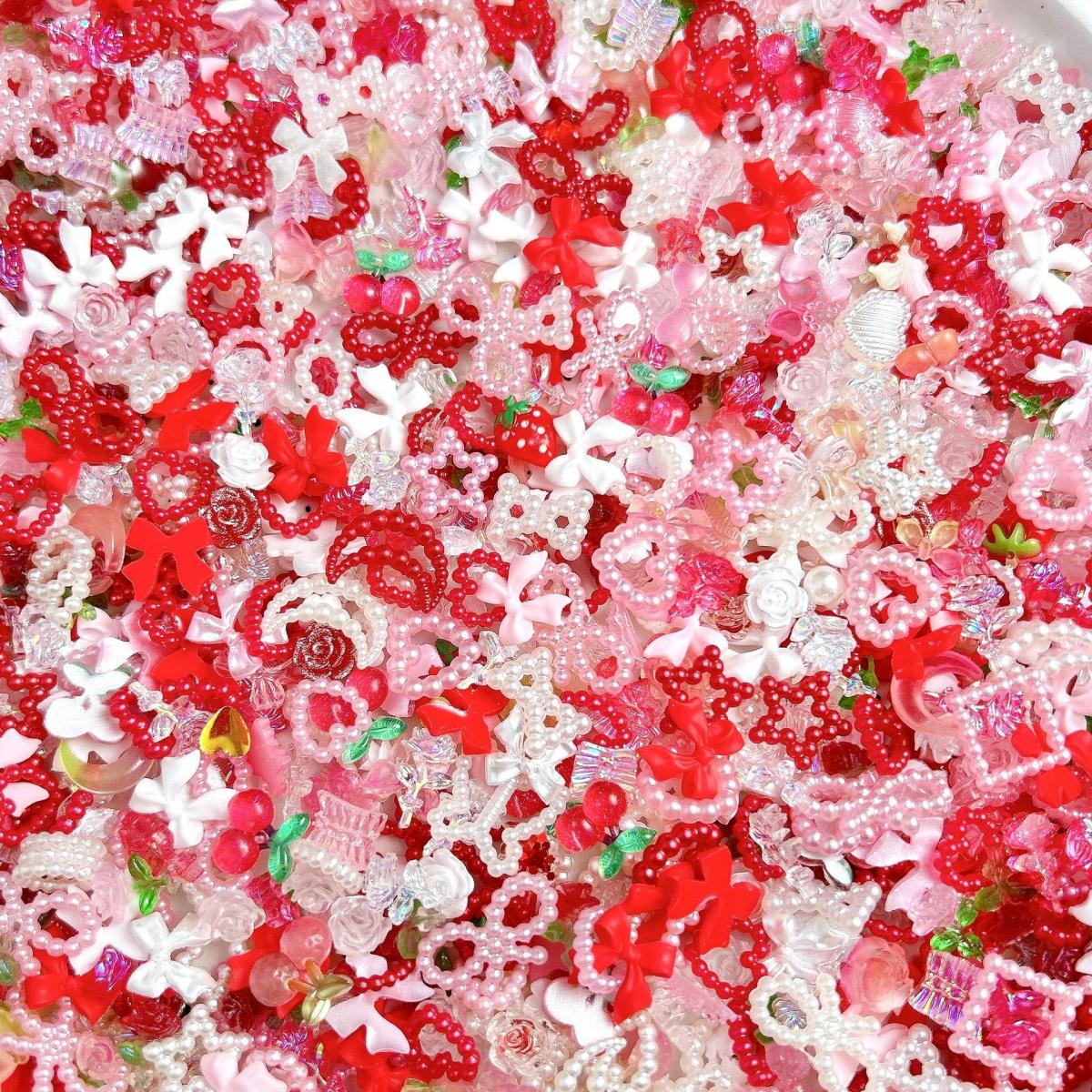 Random Mixed Sweet Red White S - مراجعة Nail Art Red Cherry وسعره