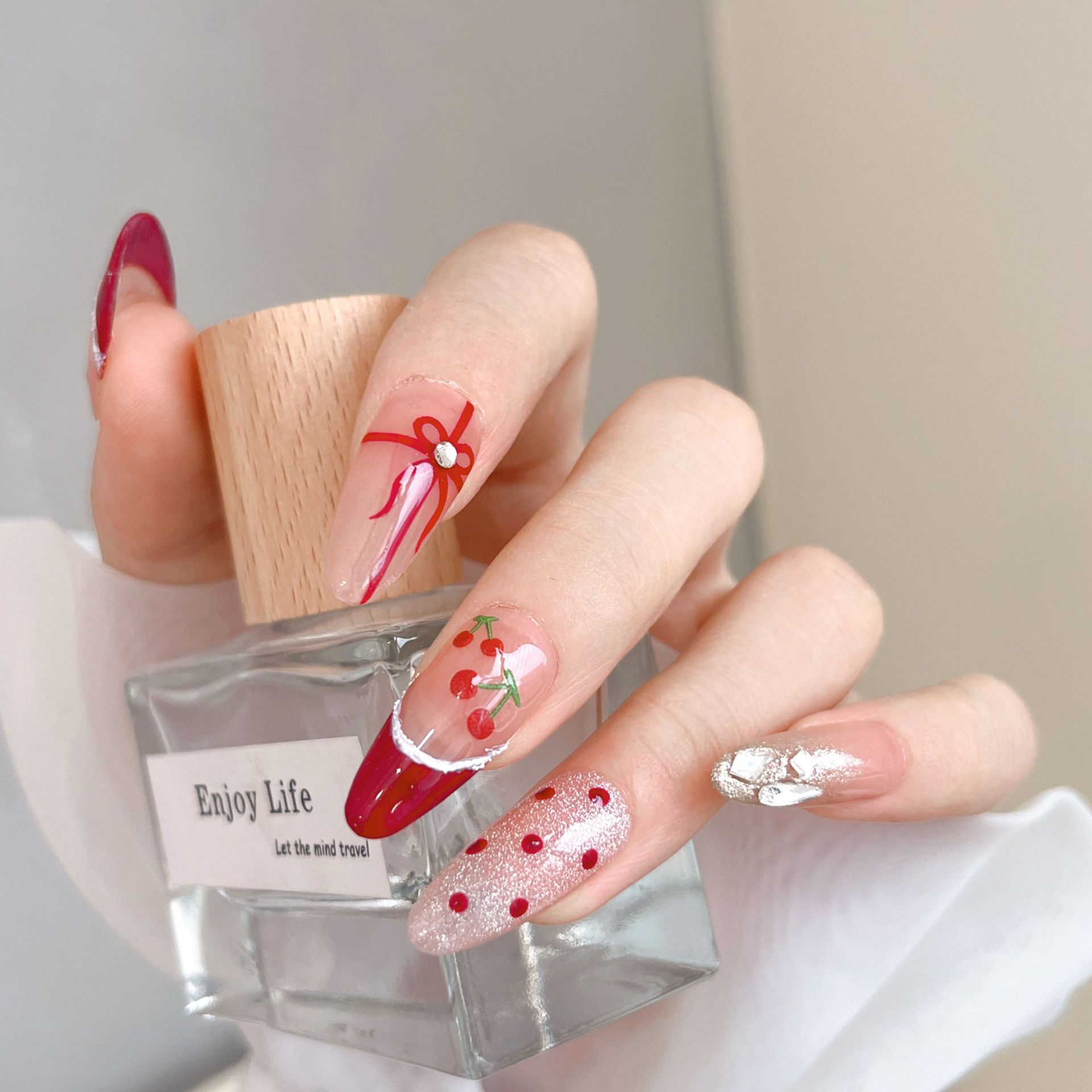 1pcs Kawaii Red Cherry Bow Nai - مراجعة Nail Art Red Cherry وسعره